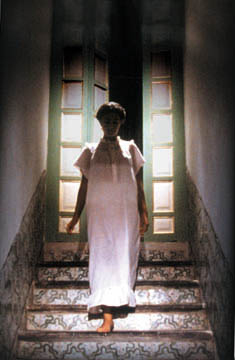 Film: The Silences of the Palace