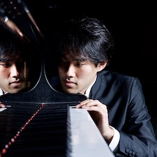 Bruce Liu at the piano